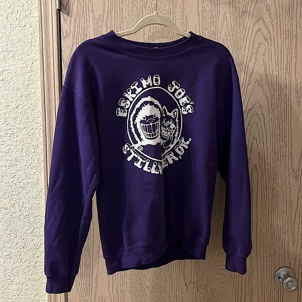 Eskimo Joe’s sweatshirt